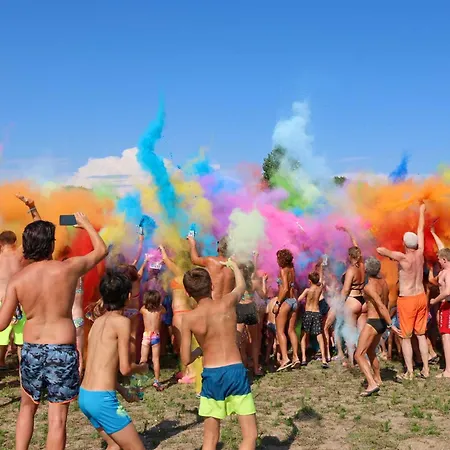 营地 Il Tridente Village *