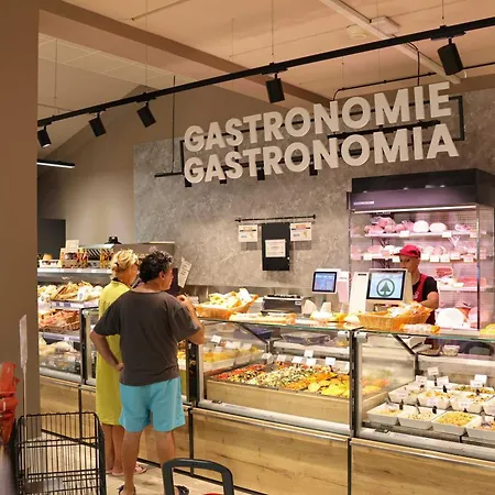 营地 Il Tridente Village 比比翁